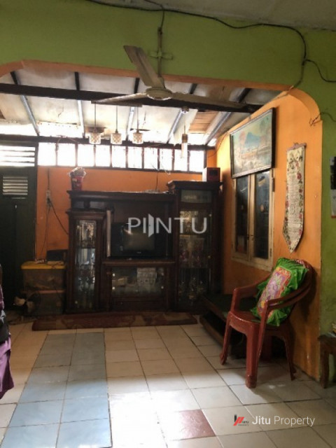 Dijual Rumah 3 Kamar + 6 Kontrakan Terjangkau Di Kemayoran