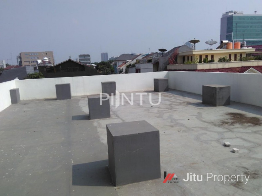 Ruko Dijual Kondisi Masih Mulus Dan Bagus Lokasi Yang Strategis