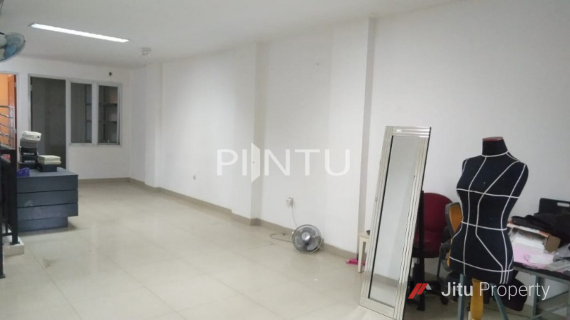 Ruko Dijual Dengan Lokasi Yang Strategis Di Rempoa, Tangerang Selatan