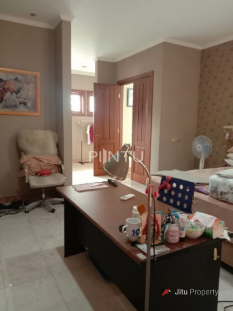 Rumah Dijual Mewah Dan Strategis Di Pangkalan Jati, Cinere Depok