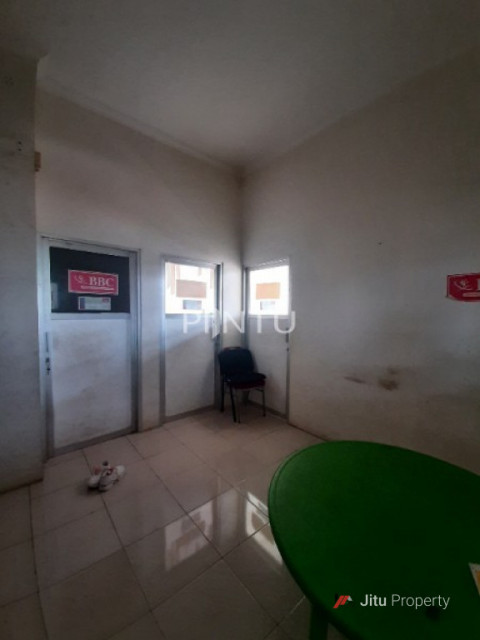 Ruko Dijual 3 Gandeng Strategis Di Ciputat Tangsel