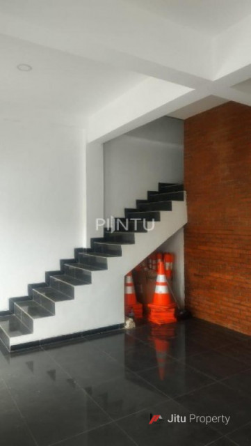 Rumah Dijual Siap Huni Dekat Rumah Sakit dan Sekolah di Cipayung