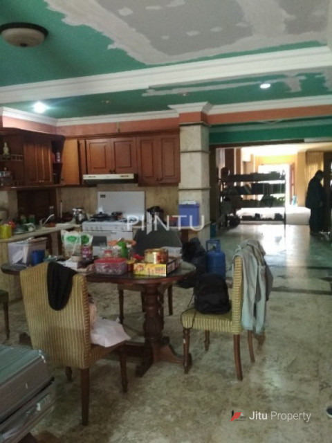 Rumah Dijual Kondisi Asri Dan Sejuk Di Graha Cinere, Limo Depok