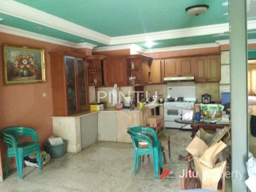 Rumah Dijual Kondisi Asri Dan Sejuk Di Graha Cinere, Limo Depok