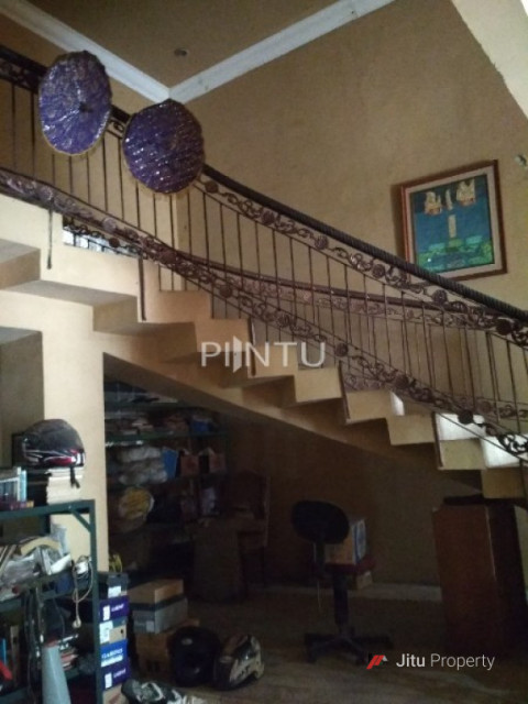 Rumah Dijual Kondisi Asri Dan Sejuk Di Graha Cinere, Limo Depok