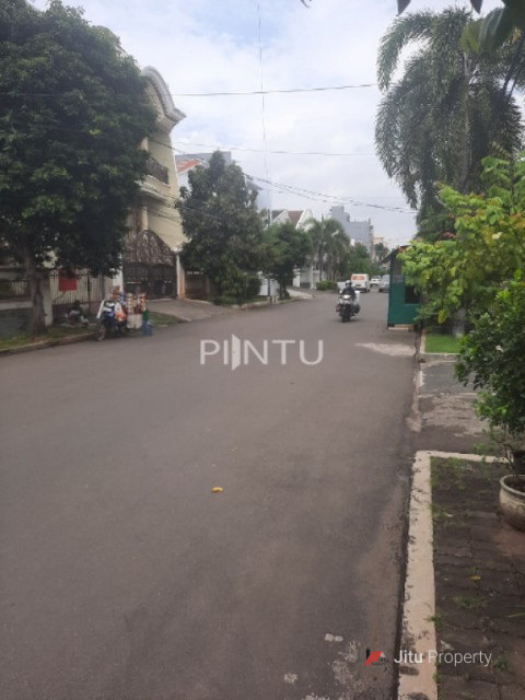 Dijual Rumah Mewah Dan Strategis Di Pluit Jakarta Utara