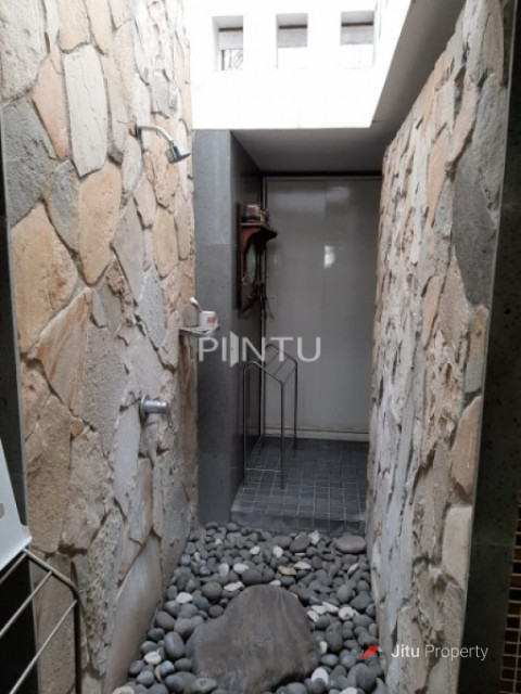 Rumah Dijual Di Puri Bintaro No. 45, Ciputat, Tangerang Selatan