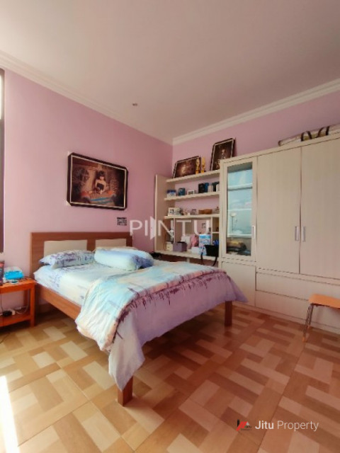 Taman Kencana Blok. E9 No. 18 Jl. Oswegia 7 Cengkareng, Jakarta Barat