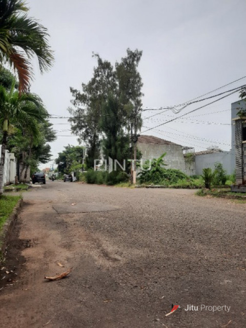 Taman Kencana Blok. E9 No. 18 Jl. Oswegia 7 Cengkareng, Jakarta Barat