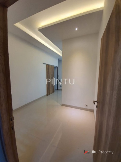 Rumah Dijual Kondisi Bersih Nyaman Di Grogol Petamburan, Jakarta Barat