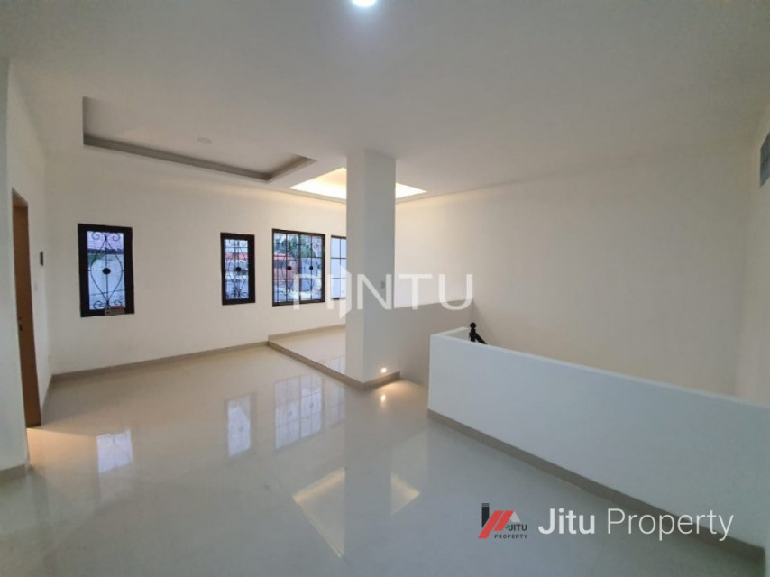 Rumah Dijual Kondisi Bersih Nyaman Di Grogol Petamburan, Jakarta Barat