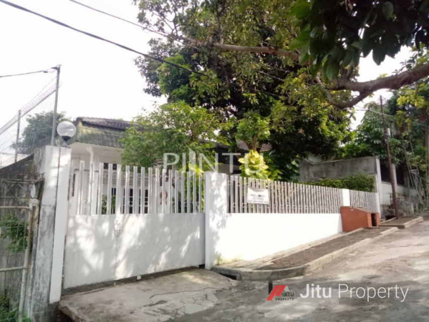 Rumah Dijual Strategis Di Jl. Yogyakarta Cinere Depok