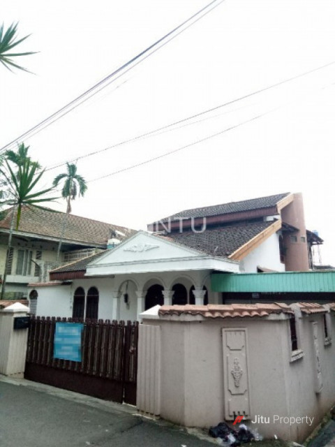 Dijual Rumah Strategis Di Cilandak, Jakarta Selatan