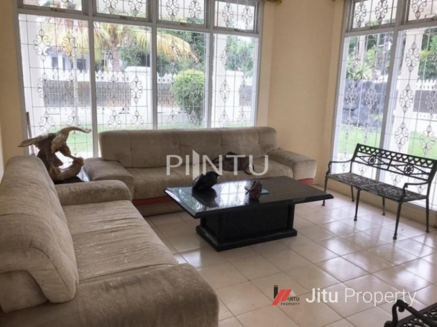 Rumah Dijual Kondisi Luas Dan Megah Di Cinere, Depok
