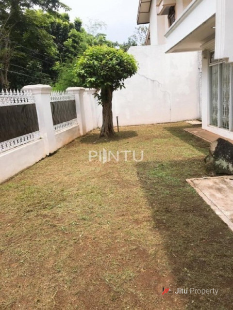 Rumah Dijual Kondisi Luas Dan Megah Di Cinere, Depok