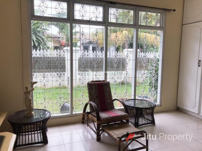 Rumah Dijual Kondisi Luas Dan Megah Di Cinere, Depok