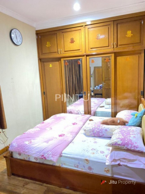 Dijual Rumah Strategis Di Taman Palem Cengkareng, Jakarta Barat