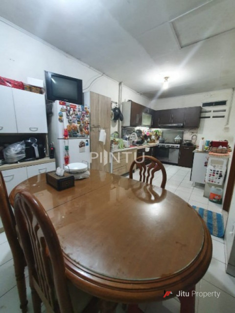 Rumah Dijual Berlokasi Strategis Di Tambora, Jakarta Barat
