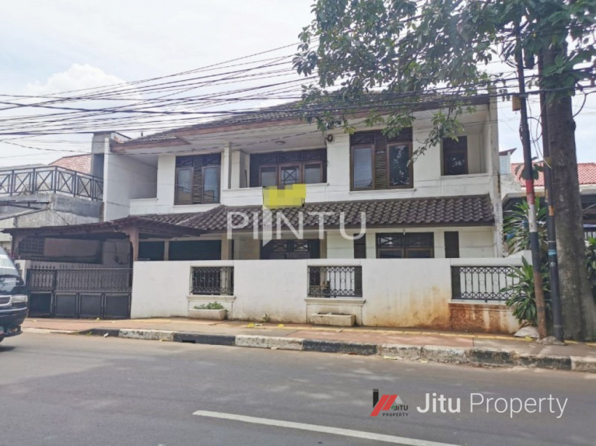 Dijual Rumah Strategis Di Jl. Cipayung Raya, Jakarta Timur