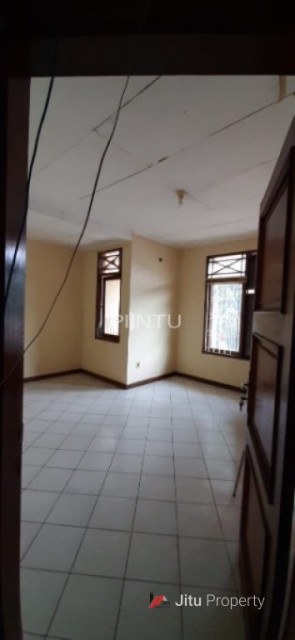 Dijual Rumah Strategis Di Jl. Cipayung Raya, Jakarta Timur