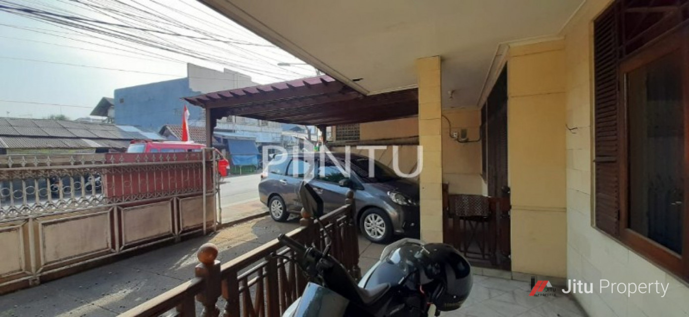 Dijual Rumah Strategis Di Jl. Cipayung Raya, Jakarta Timur