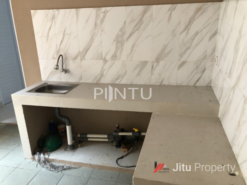 Dijual Ruko Strategis Di Kebon Jeruk Jakarta Barat