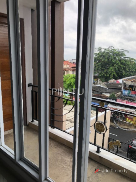 Dijual Ruko Strategis Di Kebon Jeruk Jakarta Barat