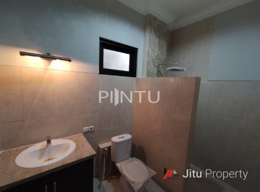 Dijual Rumah Baru Jl Masjid Al Hidayah Di Pusat Kota Jakarta Selatan