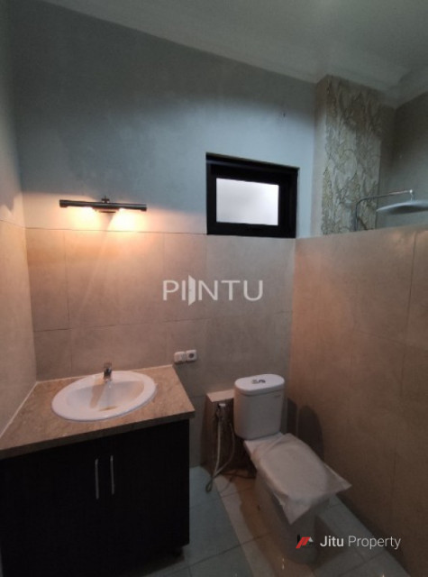 Rumah Dijual Berlokasi Strategis Di Pasar Minggu, Jakarta Selatan