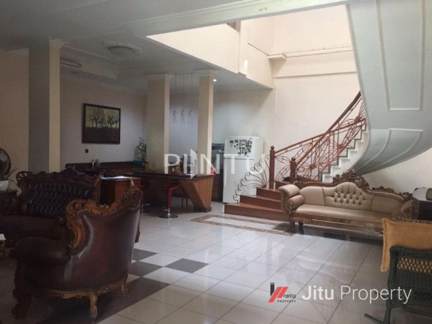 Dijual Rumah Megah Terjangkau Di Ciputat Timur, Tangerang Selatan