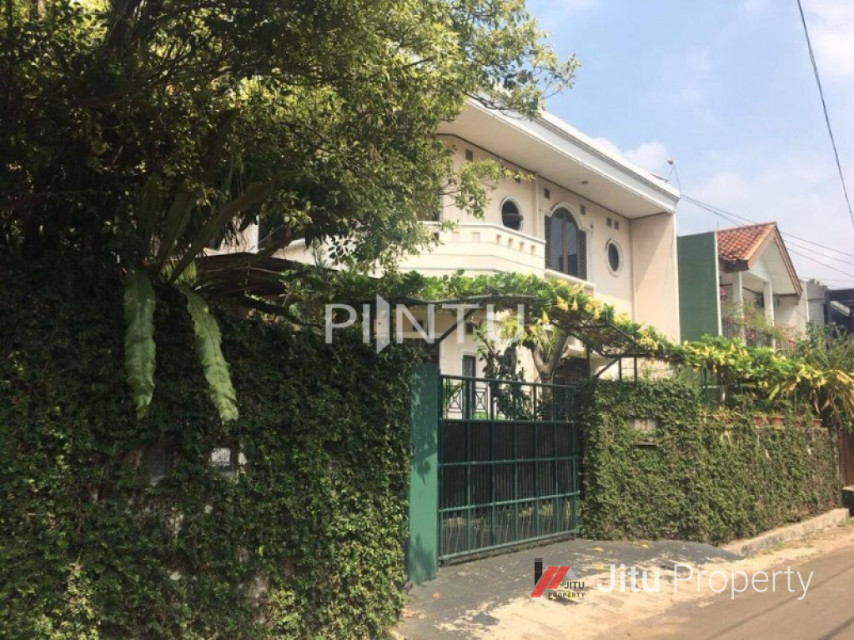 Dijual Rumah Megah Terjangkau Di Ciputat Timur, Tangerang Selatan