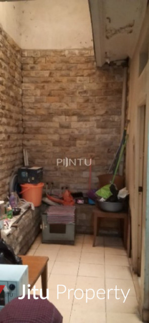Rumah Dijual Strategis di Manggarai Selatan, Tebet, Jakarta Selatan