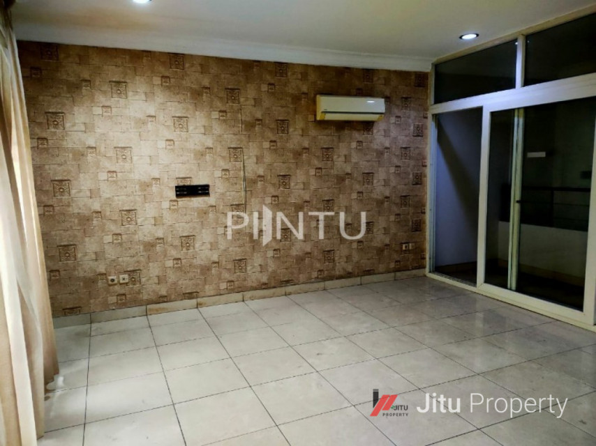 Dijual Rumah Kondisi Bersih dan Nyaman di Kembangan, Jakarta Barat