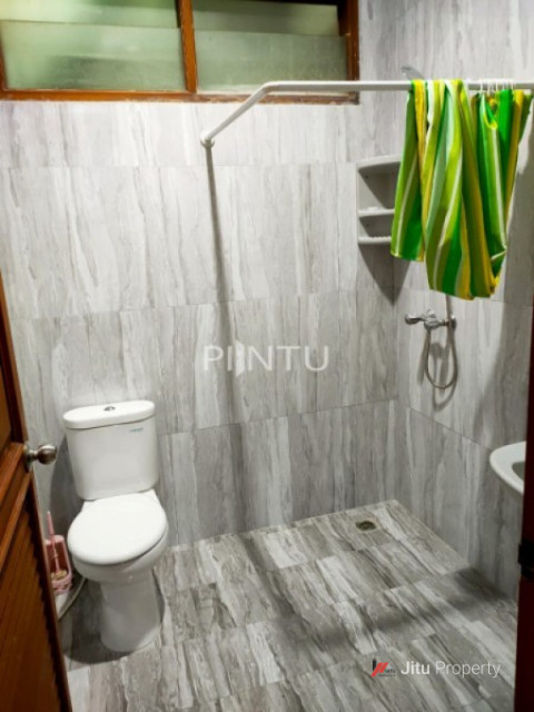 Dijual Rumah Kondisi Bersih dan Nyaman di Kembangan, Jakarta Barat