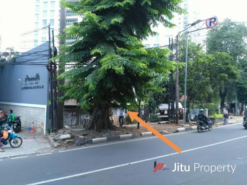 Dijual Rumah Cilandak Barat Pinggir Jalan Raya SHM Harga dibawah NJOP