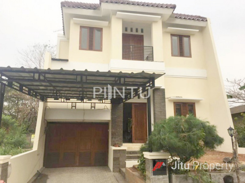 Dijual Rumah Strategis Asri Siap Huni di Kembangan, Jakarta Barat