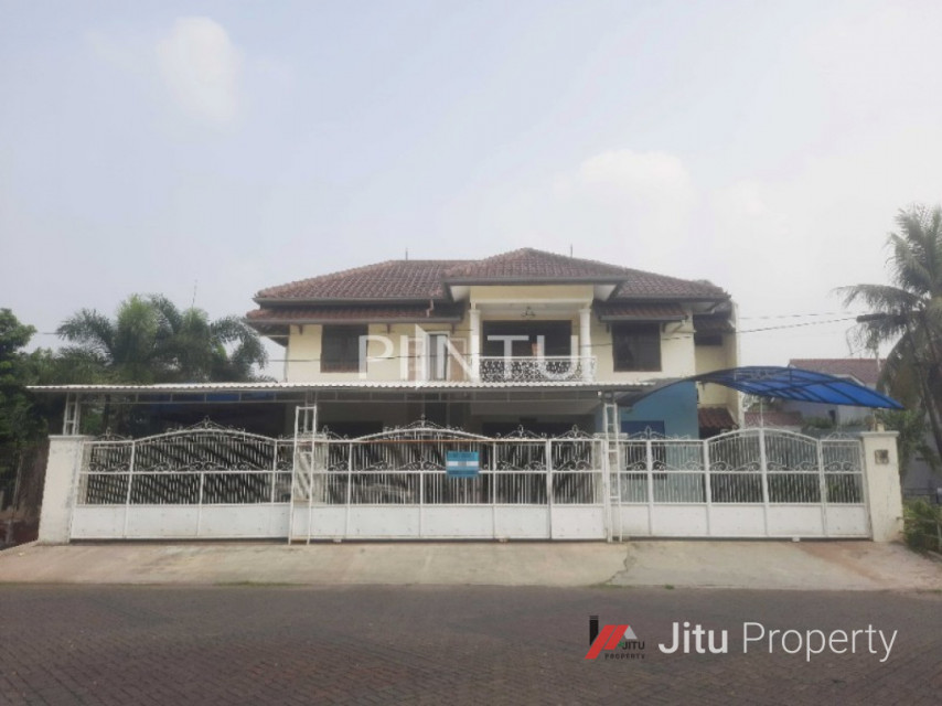 Dijual Rumah Strategis Luas di Serpong Utara, Tangerang Selatan