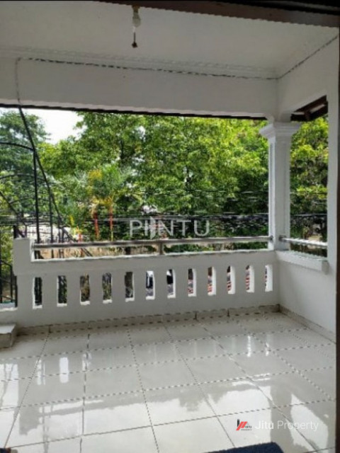 Dijual Rumah Bersih dan Asri Siap Huni di Tanah Abang, Jakarta Pusat