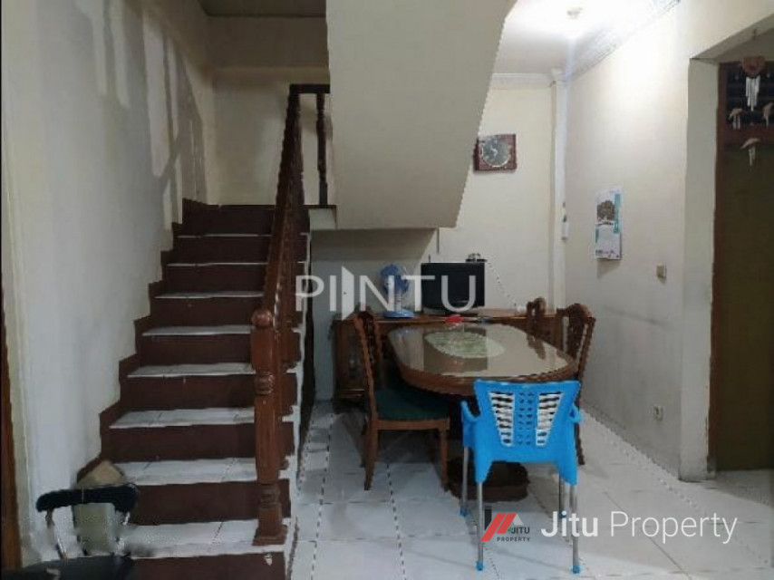 Dijual Rumah Bersih dan Asri Siap Huni di Tanah Abang, Jakarta Pusat
