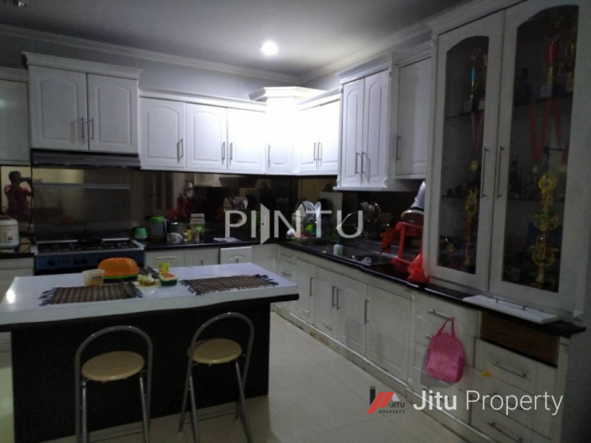 Dijual Rumah Terjangkau Siap Huni di Tambora, Jakarta Barat