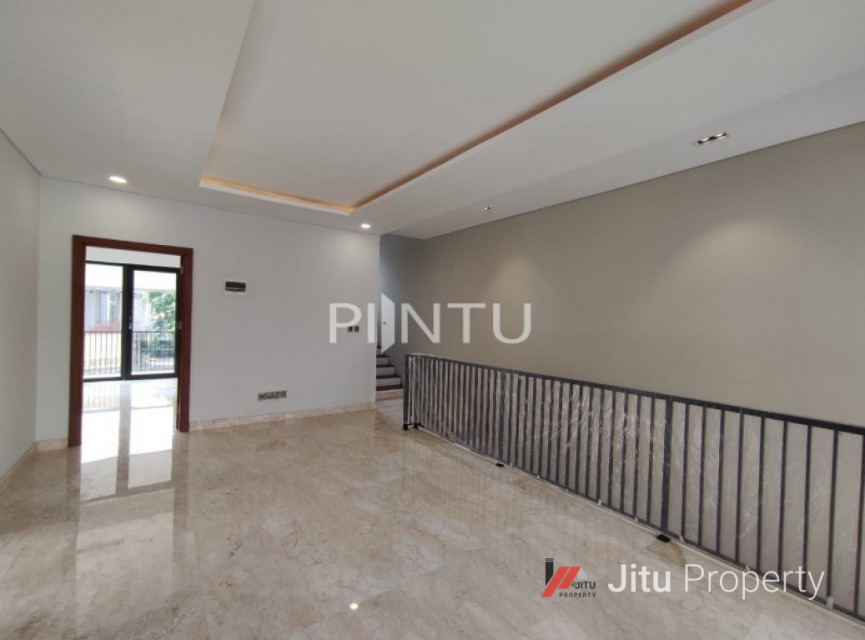 Dijual Rumah Istimewa Lokasi Super Strategis di Larangan, Tangerang