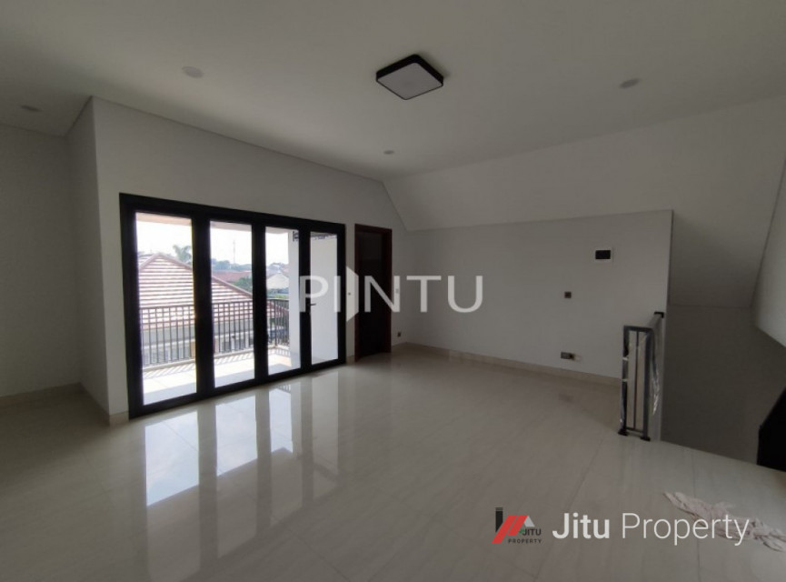 Dijual Rumah Istimewa Lokasi Super Strategis di Larangan, Tangerang