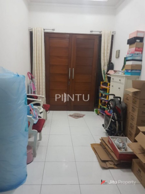 Dijual Rumah Modern Minimalis di Kebon Jeruk, Jakarta Barat