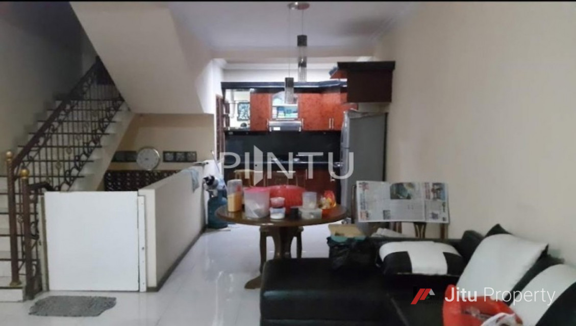 Dijual Rumah Lokasi Strategis Terjangkau Di Taman Sari, Jakarta Barat