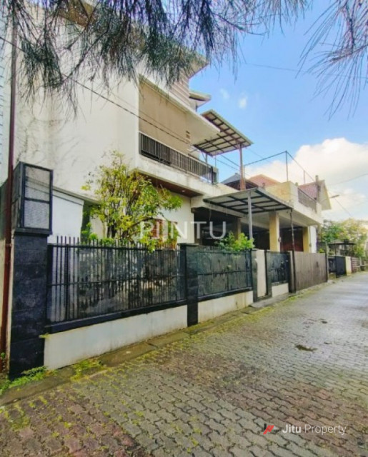 Dijual Cepat Rumah Siap Huni Semi-furnish Komplek Bintaro Pondok Aren