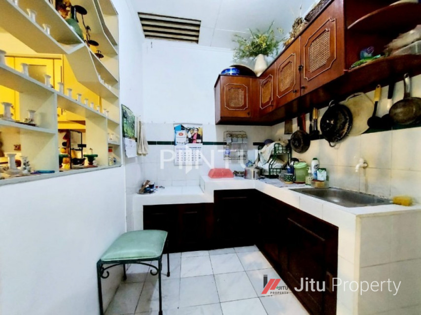 Dijual Rumah Strategis Dan Terjangkau Di Cinere, Depok