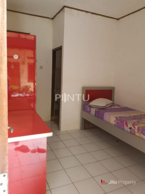 Dijual Kost Strategis Di Cireundeu, Ciputat Timur, Tangerang Selatan