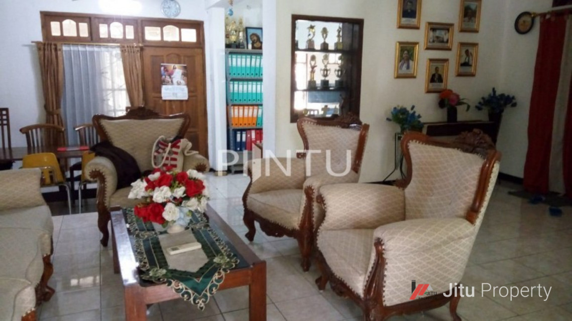 Rumah Dijual Dengan Lokasi Yang Strategis Di Pancoran Mas, Depok