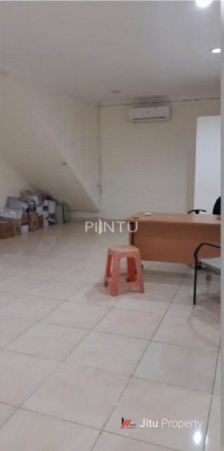Dijual Ruko Kawasan Komersil Di Grogol Petamburan, Kota Jakarta Barat