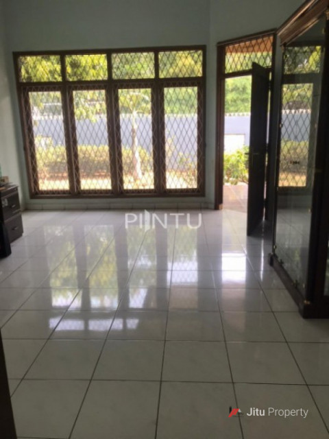 Dijual Rumah Luas Di Jl. Palakali Tanah Baru, Beji, Kota Depok